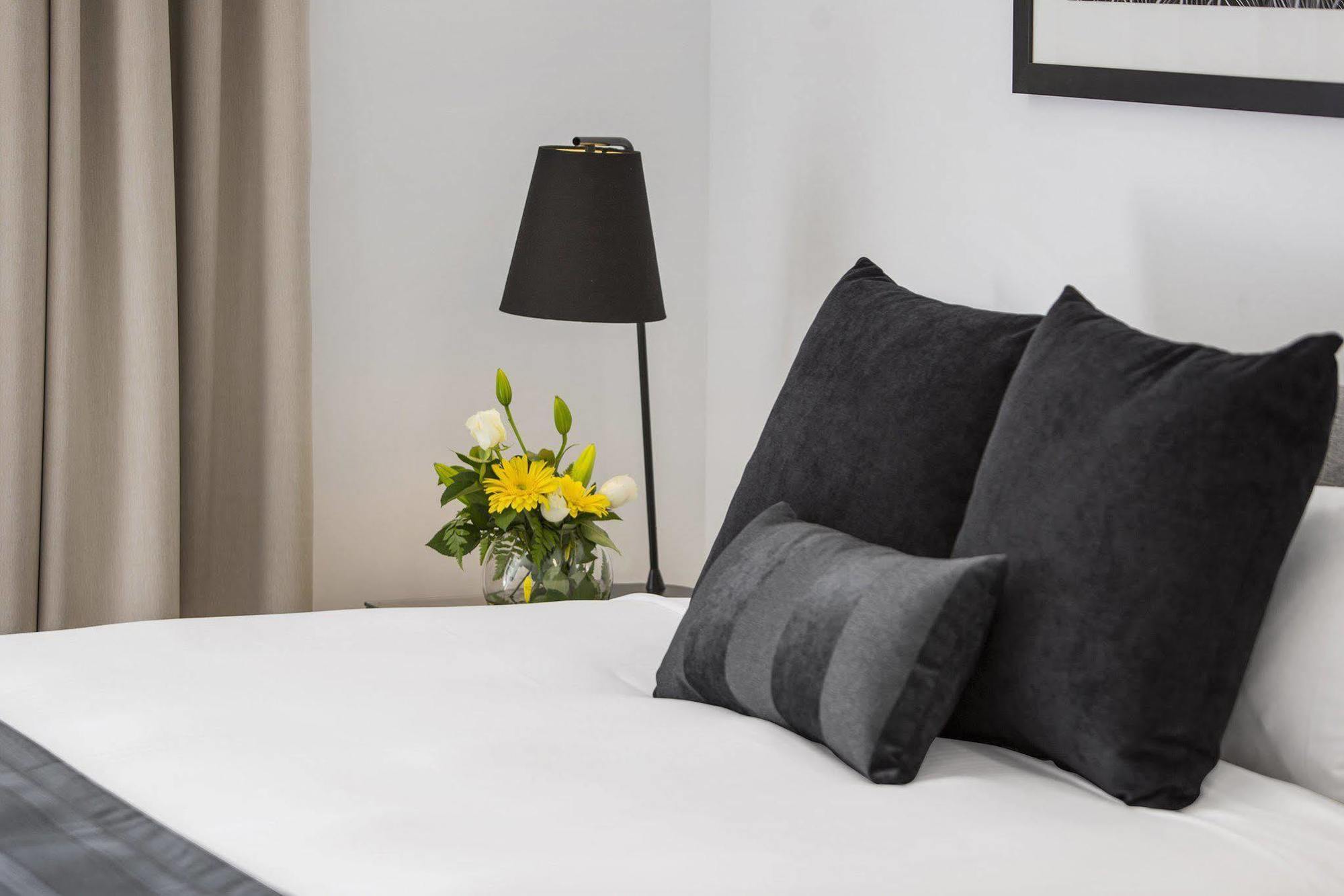 Oaks Mackay Carlyle Suites Екстер'єр фото